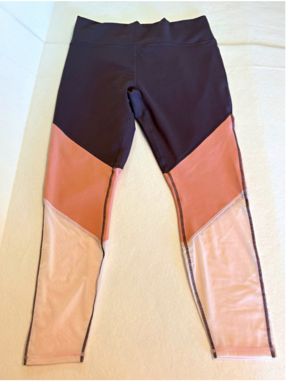 Fabletics PowerHold High-Waisted Colorblock Pocket Leggings Women’s XL